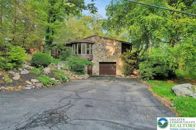 913 Constitution Avenue, Pen Argyl Boro, PA 18072 - Photo 1