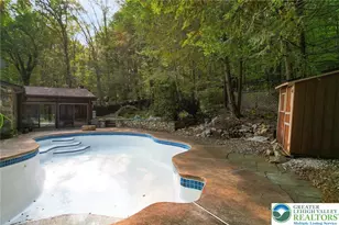 913 Constitution Ave, Pen Argyl Boro, PA 18072 - Photo 18