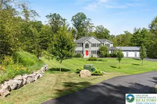 1879 Valley View Dr, Upper Mt Bethel Twp, PA 18013 - Photo 4