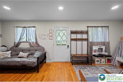 1030 Wyoming Drive, Coolbaugh Twp, PA 18347 - Photo 6