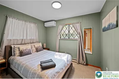 1030 Wyoming Drive, Coolbaugh Twp, PA 18347 - Photo 12