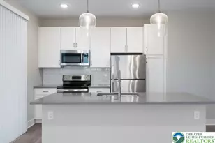 2265 Lafayette Park Dr, Forks Twp, PA 18040 - Photo 6