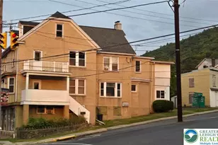 1 E Catawissa St, Nesquehoning, PA 18240 - Photo 2