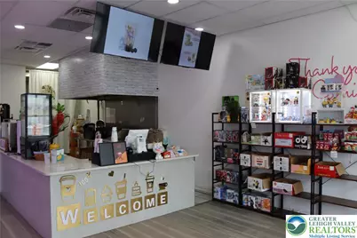 2241 Macarthur Road #3, Whitehall Twp, PA 18052 - Photo 4