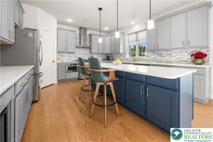 2 Creek View Ct, Palmer Twp, PA 18045 - Photo 12