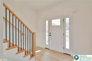 883 Emerald Valley Ln, Washington Twp, PA 18013 - Photo 4