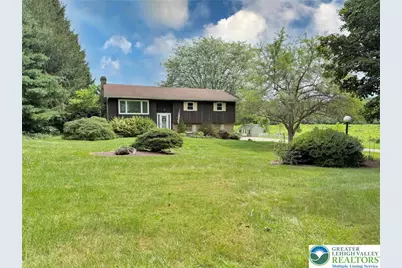 2507 Rachael Lane, South Whitehall Twp, PA 18069 - Photo 2
