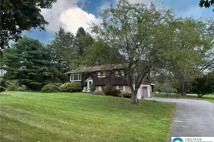 2507 Rachael Ln, South Whitehall Twp, PA 18069 - Photo 4