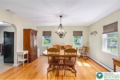 725 E Main Street, Macungie Boro, PA 18062 - Photo 6