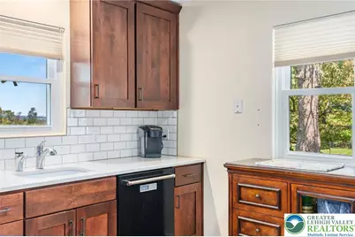 725 E Main Street, Macungie Boro, PA 18062 - Photo 8