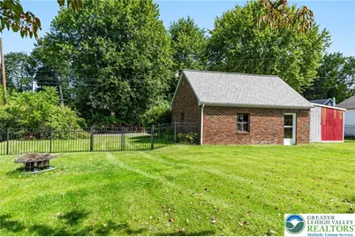 725 E Main Street, Macungie Boro, PA 18062 - Photo 20