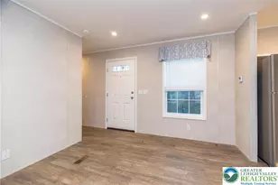 465 Royal Manor Rd, Williams Township, PA 18042 - Photo 8