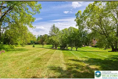 3685 Manor Road, Bethlehem Township, PA 18020 - Photo 6