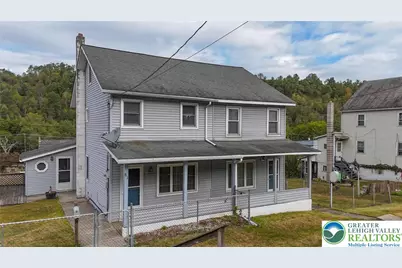 79 W Miner Street, Coaldale, PA 18218 - Photo 2