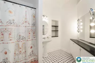 2331 S Filbert Street, Salisbury Township, PA 18103 - Photo 34