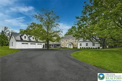 1803 Apple Tree Lane, Lower Saucon Township, PA 18015 - Photo 4