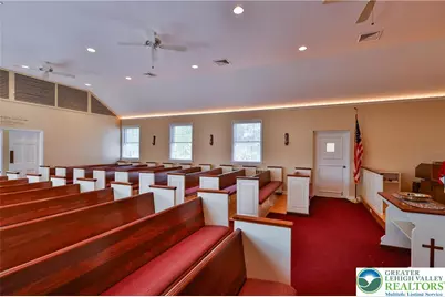 331 Constitution Avenue, Hellertown Boro, PA 18055 - Photo 10