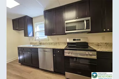 169 S Whitfield Street, Nazareth Boro, PA 18064 - Photo 14