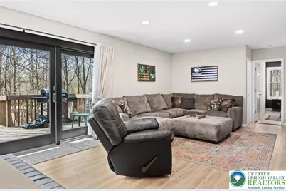 70 Pineknoll Drive, Kidder Twp, PA 18235 - Photo 10