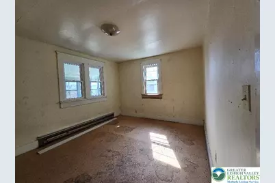 64 N Hunter Highway, Butler Twp, PA 18222 - Photo 10