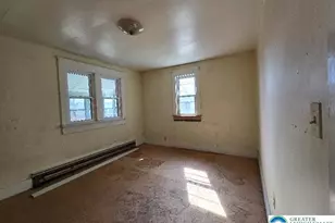 64 N Hunter Hwy, Butler Twp, PA 18222 - Photo 10