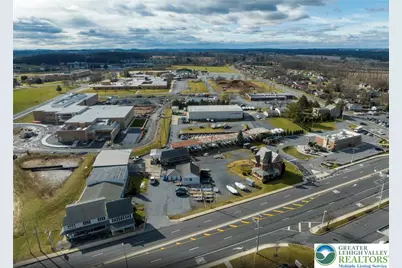 2946 Macarthur Road, Whitehall Township, PA 18052 - Photo 1