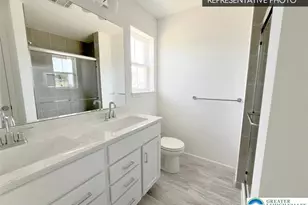 716 Deerfield Blvd, Pennsburg Boro, PA 18073 - Photo 8