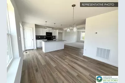 716 Deerfield Boulevard #Lot 4, Pennsburg Boro, PA 18073 - Photo 4