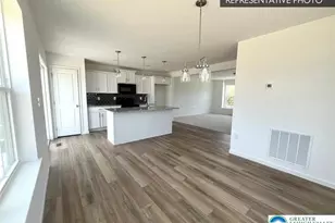 716 Deerfield Blvd, Pennsburg Boro, PA 18073 - Photo 4