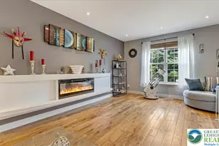 386 Shawnee Valley Dr, East Stroudsburg, PA 18302 - Photo 12