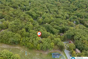 1026 Hampstead Rd, Lehman Twp, PA 18324 - Photo 8