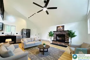 1225 Country-Place Dr, Coolbaugh Twp, PA 18466 - Photo 2