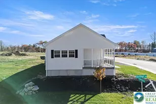 1412 Heytesbury Rd, Lehigh Township, PA 18088 - Photo 4
