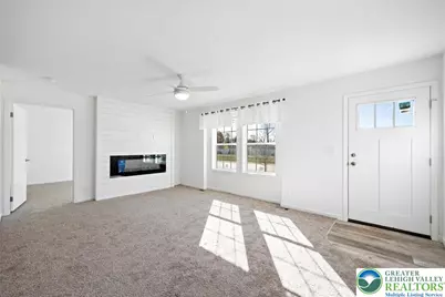 1410 Heytesbury Road, Lehigh Township, PA 18088 - Photo 8