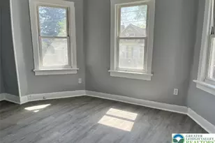 412 N 8th St, Stroudsburg, PA 18360 - Photo 8