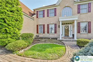 1991 Autumn Ridge Rd, Lower Macungie Twp, PA 18062 - Photo 4