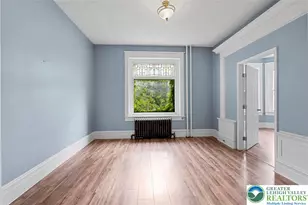 419 W 4th St, Bethlehem City, PA 18015 - Photo 8