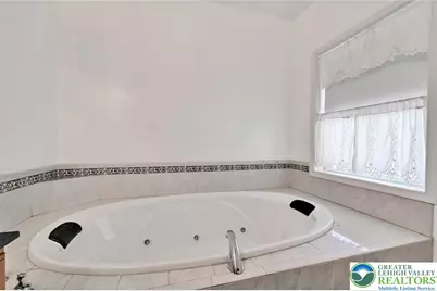 4009 Camden Street, Palmer Twp, PA 18045 - Photo 28