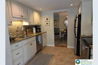 315 Carver Drive, Bethlehem City, PA 18017 - Photo 16