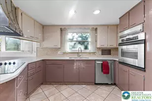 1331 Armstrong Rd, Hanover Twp, PA 18017 - Photo 16