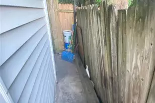 956 W Maple St, Allentown City, PA 18101 - Photo 18