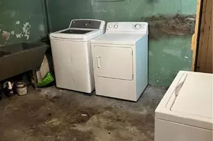 131 N Poplar St, Allentown, PA 18102 - Photo 12