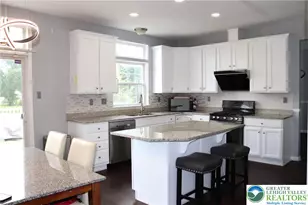 138 Lower Way Rd, Palmer Twp, PA 18045 - Photo 6