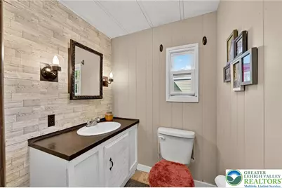 8220 Airport Road #4, East Allen Township, PA 18067 - Photo 24