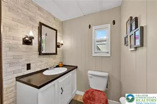 8220 Airport Rd, East Allen Township, PA 18067 - Photo 24