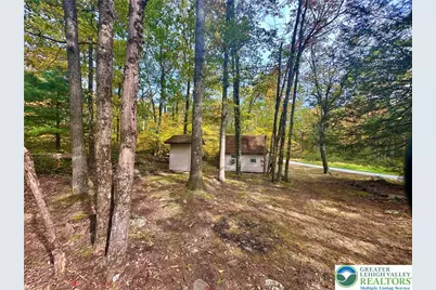 141 Hobday Road, Hawley, PA 18428 - Photo 2