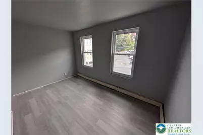 816 Wyandotte Street, Bethlehem City, PA 18015 - Photo 8