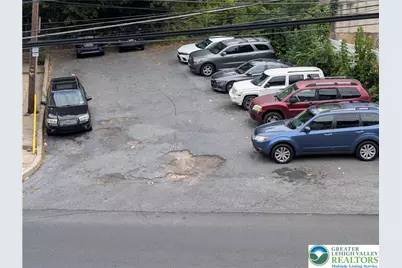 816 Wyandotte Street, Bethlehem City, PA 18015 - Photo 14