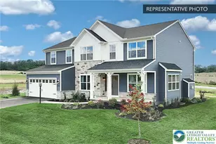 139 Pleasant View Dr, Mahoning Twp, PA 18235 - Photo 2