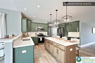 139 Pleasant View Dr, Mahoning Twp, PA 18235 - Photo 16